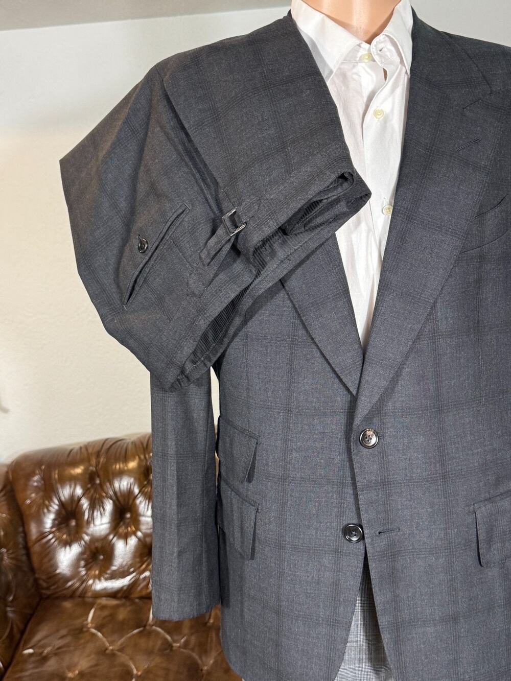 Tom Ford Charcoal Windowpane Plaid Shelton Suit Wool 2 Piece Peak Lapel 50IT 40R